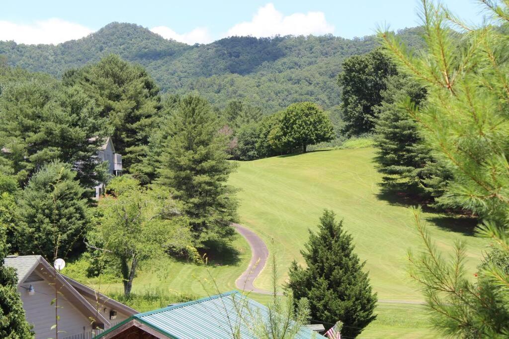 Creekside Gated Golf Mtn Villa W/Fast Wifi & Paved Franklin Exterior photo